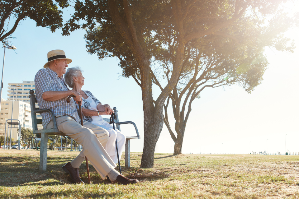 Retired couple in The Villages reviewing retirement planning pitfalls with their advisor